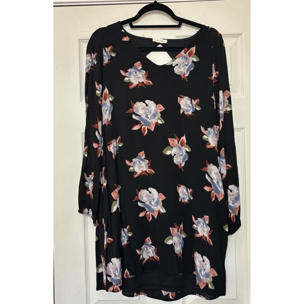 Crescent Black Floral Dress With A Cutout In The Back Size M